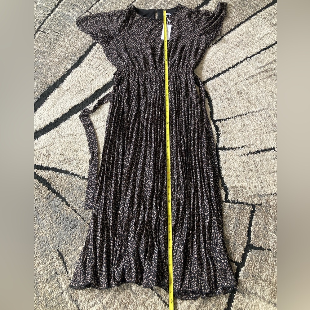🏇 Baltic Born Prim Pleated Floral Black Midi Dress - Picture 8 of 15
